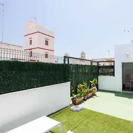 La Terraza De Gades Little * Кадис